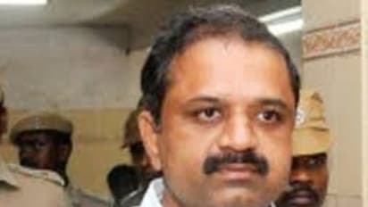 பேரறிவாளனுக்கு மேலும் ஒரு மாத காலம் பரோல் நீட்டிப்பு?