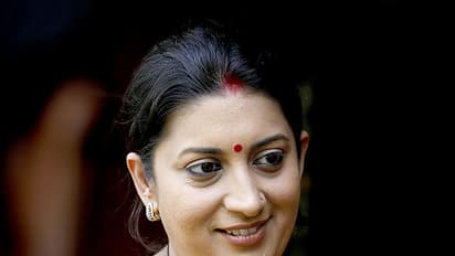 ಸ್ಮೃತಿ ಇರಾನಿ ಕಾರನ್ನು ಹಿಂಬಾಲಿಸಿದ ನಾಲ್ವರಿಗೆ ಜಾಮೀನು