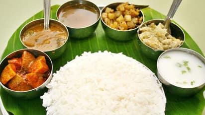 ആലപ്പുഴയില്‍ സ്കൂളില്‍ നിന്നും ഉച്ച ഭക്ഷണം കഴിച്ച കുട്ടികള്‍ക്ക് ഛർദ്ദിലും ദേഹാസ്വാസ്ഥ്യവും