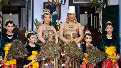 Newly married Indonesian couples not allowed to use toilet for 3 days