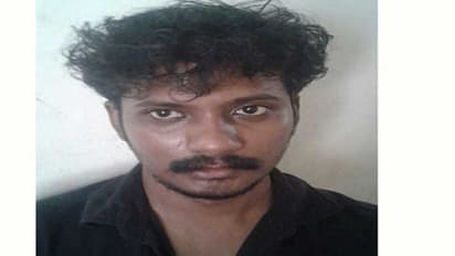 சசிகலா சிறையில் இருந்து வெளியே வர நரபலி கொடுத்தேன் - போலீசாரை பீதியில் ஆழ்த்திய மந்திரவாதி...