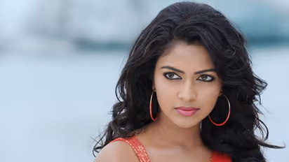 മംമ്തയല്ല, ജയറാമിന്റെ നായികയാകുന്നത് അമലാ പോള്‍