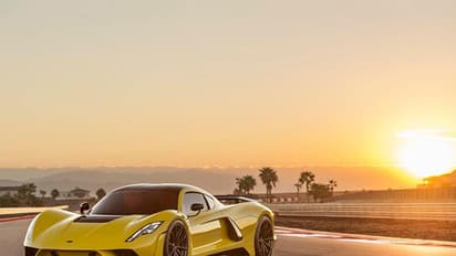 വരുന്നൂ അമ്പരപ്പിക്കുന്ന വേഗതയില് ലോകത്തിലെ ഏറ്റവും വേഗമേറിയ കാര്