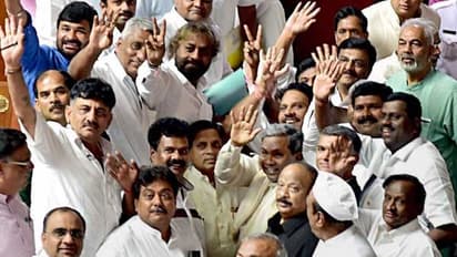 ಸಂಪುಟ ವಿಸ್ತರಣೆ ಮಾಡಿದರೂ ಕಷ್ಟ, ಮಾಡದಿದ್ದರೂ ಕಷ್ಟ: ಅಡಕತ್ತರಿಯಲ್ಲಿ ಕಾಂಗ್ರೆಸ್!