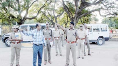 ஆடிப்பெருக்கை முன்னிட்டு கிருஷ்ணகிரி அணையின் பாதுகாப்புகள் எப்படி இருக்கு? மாவட்ட காவல் கண்காணிப்பாளர் ஆய்வு…