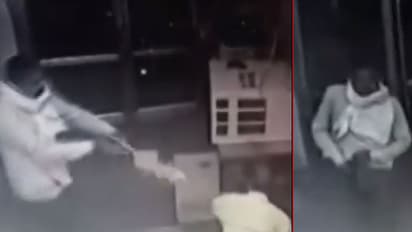 ಅಖಿಲೇಶ್ ಯಾದವ್ ನಾಡಲ್ಲಿ ಮತ್ತೆ ಗೂಂಡಾಗಿರಿ: ಸಿಸಿಟಿವಿಯಲ್ಲಿ ಸೆರೆಯಾಯ್ತು ಭಯಾನಕ ದೃಶ್ಯಗಳು!