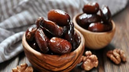 இந்த மூன்று பழங்களைச் சாப்பிடுவதால் உங்களுக்கு இவ்வளவு நன்மைகள் கிடைக்கும்…