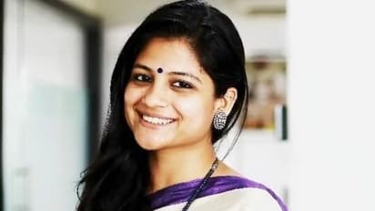 மாடர்ன் லுக்கில் அருவி நடிகை.... பார்த்தா அசந்துடுவீங்க...!