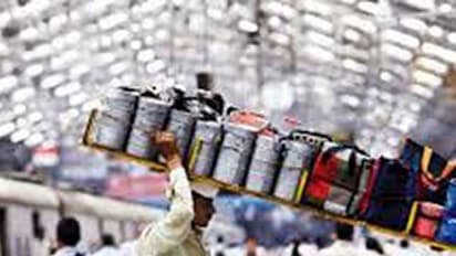 മുംബൈയില് കനത്ത മഴ; ഡബ്ബാവാലകള് ഇന്ന് സര്വ്വീസ് നടത്തില്ല