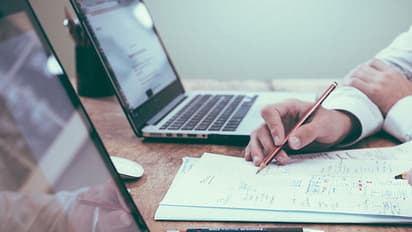 5 workplace etiquette rules to follow