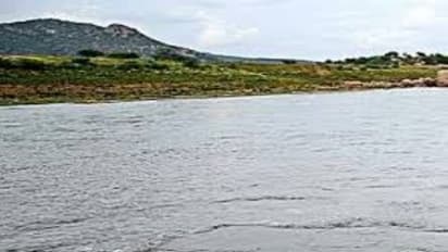 மேட்டூரை நோக்கி பொங்கிப் பாயும் காவிரி… நீர் வரத்து 22 000 கன அடியாக உயர்வு….