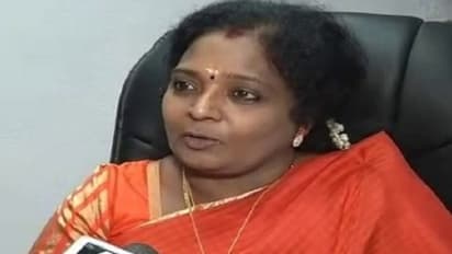 కొమురవెల్లి ఆలయంలో ప్రత్యేక పూజలు:స్వామికి పట్టు వస్త్రాలు సమర్పించిన గవర్నర్ తమిళిసై