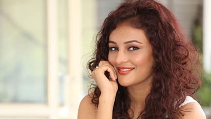 ఓరి నీ అభిమానం తగలెయ్యా.. అంటున్న హీరోయిన్