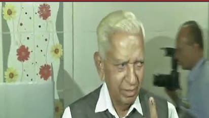 കര്ണാടക ഭരണം: നിയമോപദേശം തേടിയ ശേഷം തീരുമാനമെന്ന് ഗവര്ണര്