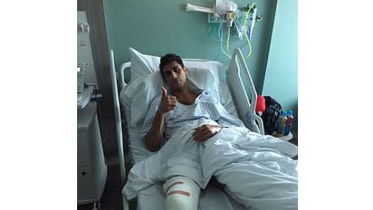 തുന്നിക്കെട്ടിയ പന്തും ശരീരവും; നെഹ്റയുടെ ക്രിക്കറ്റ് ജീവിതം