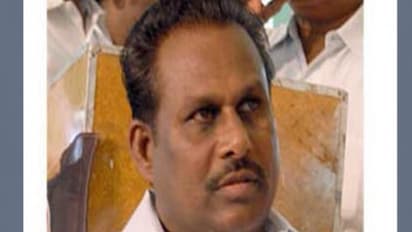 "ஓபிஎஸ் அணியிலிருந்து எடப்பாடி அணிக்கு மாற ரூ.5 கோடி பேரம்" - சண்முகநாதன் எம்எல்ஏ பரபரப்பு பேட்டி!!