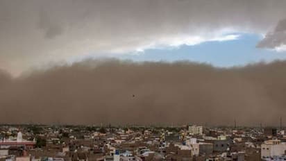 പൊടിക്കാറ്റില് വലഞ്ഞ് ഉത്തരേന്ത്യ; ജീവഹാനി 100 കടന്നു