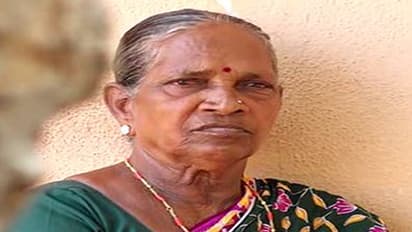 ಸ್ಮಶಾನದಲ್ಲೇ ವನಜಾರ ನಿತ್ಯಕಾಯಕ : ಸಾರ್ಥಕ ಸಾಧಕಿಗೆ ಪ್ರಶಸ್ತಿಯ ಗರಿ