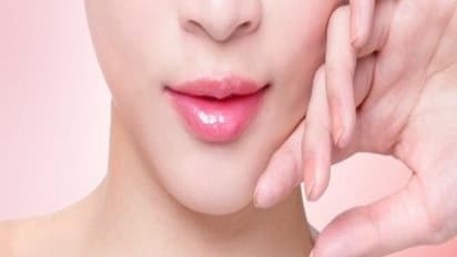 உங்களுக்குத் தெரியுமா? உதடுகள் மென்மையாக இருக்க லிப் -பாம்களுக்கு பதிலாக நெய் தடவலாம்...