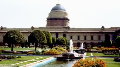 கொசுக்கள் உற்பத்தி செய்யும் குடியரசு தலைவர் மாளிகை... மாநகராட்சி நோட்டீஸ்...