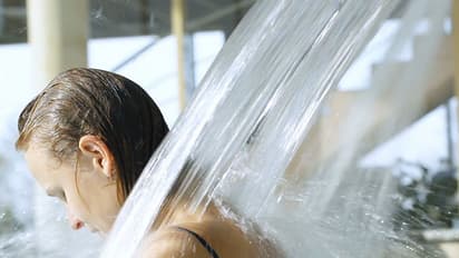 ಹೆಚ್ಚು ಸ್ನಾನ ಮಾಡಿದರೆ ಡೇಂಜರ್; ವಿಜ್ಞಾನಿಗಳ ಶಾಕಿಂಗ್ ನ್ಯೂಸ್