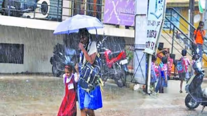 ರಾಜ್ಯ​ದಲ್ಲಿ ಅಬ್ಬರಿಸಲಿದ್ದಾನೆ ವರುಣ : ಯಾವ ಜಿಲ್ಲೆಯಲ್ಲಿ ಅಲರ್ಟ್ ?