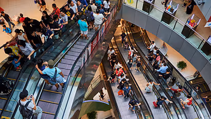 Toddler falls off escalator in Bengaluru metro, breathes her last in hospital (Video)