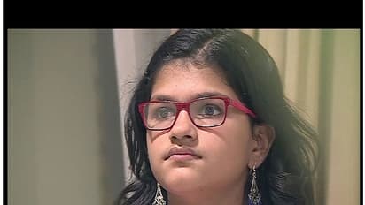 മുപ്പത് ഭാഷകളില് പാട്ടുപാടാന് കഴിയുന്ന മലയാളി പെണ്കുട്ടി