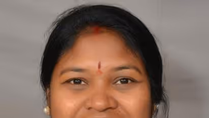 ఎమ్మెల్యే గిడ్డి ఈశ్వరి దౌర్జన్యం.. బాధితుల ఆందోళన