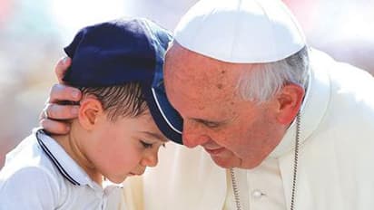 Feet-wash ritual: Liberal Christian organisations protest against Catholic churches