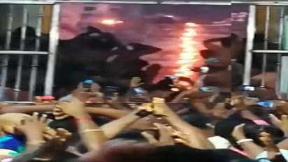 "பதினெட்டாம்படி கருப்பணசாமியின்" காண கிடைக்காத அற்புத தரிசனம்...!