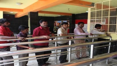 ஆத்தாடி..! ரூ.100 மேல் சினிமா டிக்கெட் இருந்தால் இவ்வளவு வரியா ?