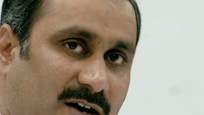 Big promises, drama as PMK releases manifesto