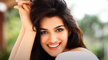 ಬಾಲಿವುಡ್ ನಟಿ ಕೃತಿ ಸೆನಾನ್'ಗೆ ಲವ್ ಲೆಟರ್ ಬರೆಯುವ ಆಸೆಯಂತೆ!