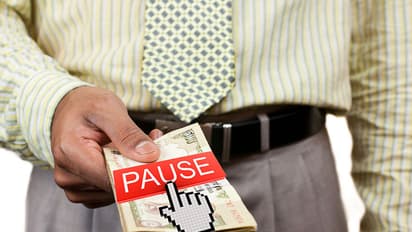 Currency ban: Cash crunch hits bribery, ACB on relaxed mode