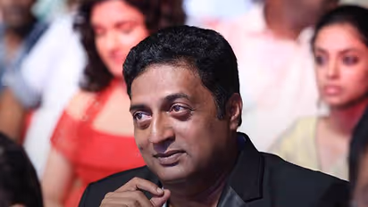 ಪ್ರಕಾಶ ರೈ ಏನು ಚಡ್ಡಿ ಹಾಕೊಳ್ಳದೇ ಓಡಾಡ್ತಾರಾ? ಬಿಜೆಪಿ ಸಂಸದ ಜಾಧವ್‌ ಪ್ರಶ್ನೆ