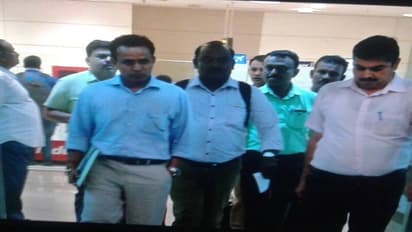 சென்னை வந்தனர் டெல்லி போலீசார் - தினகரனிடம் இரவுக்குள் சம்மன் அளிக்க திட்டம்...