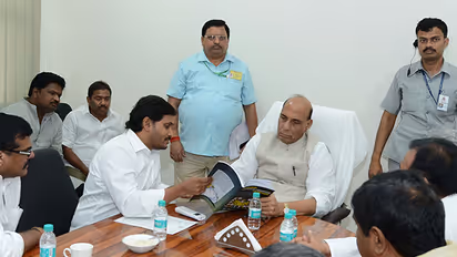 Turned tables: Jagan uses TDP's methods against CM Naidu