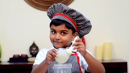 പുട്ടുകുറ്റി വഴി പ്രശസ്തിയിലേക്കുയര്ന്ന മലയാളി പയ്യന്