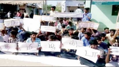 கதிராமங்கலத்தில் கைது செய்யப்பட்டவர்களை விடுதலை செய்ய கோரி தனியார் கல்லூரி மாணவர்கள் போராட்டம்…