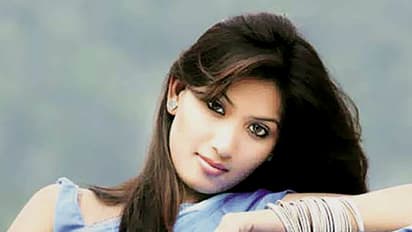 നടിയെ തലയറുത്ത് കൊന്ന് സെപ്റ്റിക് ടാങ്കിലിട്ടു; രണ്ട് ജൂനിയര് ആര്ട്ടിസ്റ്റുകള് കുറ്റക്കാരെന്ന് കോടതി