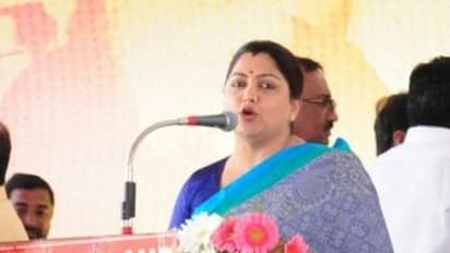 தமிழகத்தில் ஆட்சியை கலைப்பதுதான் தினகரனின் குறிக்கோள்! குஷ்பு அதிரடி!