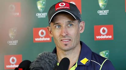 ಈ ಆಲ್ರೌಂಡರ್’ಗೆ ಟೀಂ ಇಂಡಿಯಾ ಅವಕಾಶ ನೀಡಲಿ ಎಂದ ಹಸ್ಸಿ