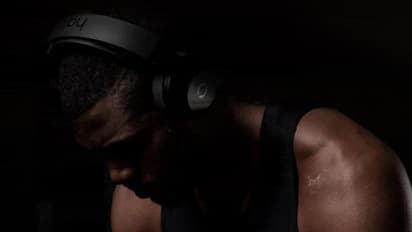 ಹೆಡ್ ಫೋನ್ ಹಾಕಿ ಮಲಗಿದವನು ಯಮನ ಪಾದ ಸೇರಿದ!