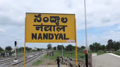 నంద్యాలలో టీడీపీకి షాక్: వైసీపీలో చేరిన జయచంద్రారెడ్డి