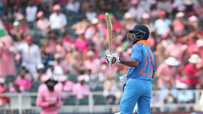 100ನೇ ಪಂದ್ಯದಲ್ಲಿ ಶತಕ ಸಿಡಿಸಿದ 'ಗಬ್ಬರ್ ಸಿಂಗ್'; ಬೆಳಕಿನ ಸಮಸ್ಯೆಯಿಂದ ಪಂದ್ಯ ತಾತ್ಕಾಲಿಕ ಸ್ಥಗಿತ