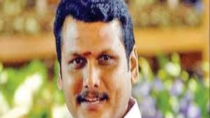 ஓட்டுக்கு 6 ஆயிரம் கொடுத்த துரோக அரசுக்கு தொழிலாளர்களுக்கு ஆயிரங்கள் கொடுக்க வக்கில்லையா ? செந்தில் பாலாஜி அதிரடி கேள்வி !!