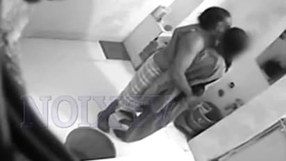 ಬಾತ್ ರೂಮ್ ಸಿಸಿಟಿವಿಯಲ್ಲಿ ಬಯಲಾಯ್ತು ಬಾಬಾ ಕಾಮಕಾಂಡ