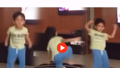 అల్లు అయాన్ బన్ని పాటకి డాన్స్ అదరగొట్టాడు (వీడియో)