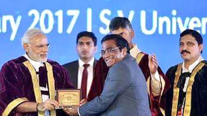 చూస్తున్నావా... రోహిత్ వేముల